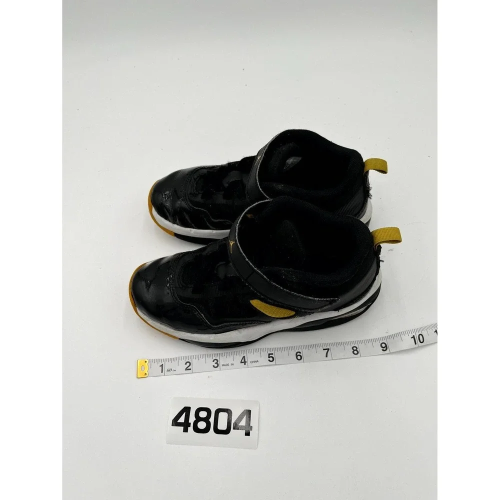 Nike Air Jordan Stay Loyal 3 Youth 1Y Basketball Shoe Black Yellow Ochre Sneaker